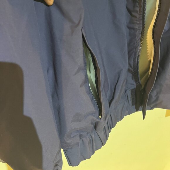 Vintage Schweppes Windbreaker - Picture 4 of 6